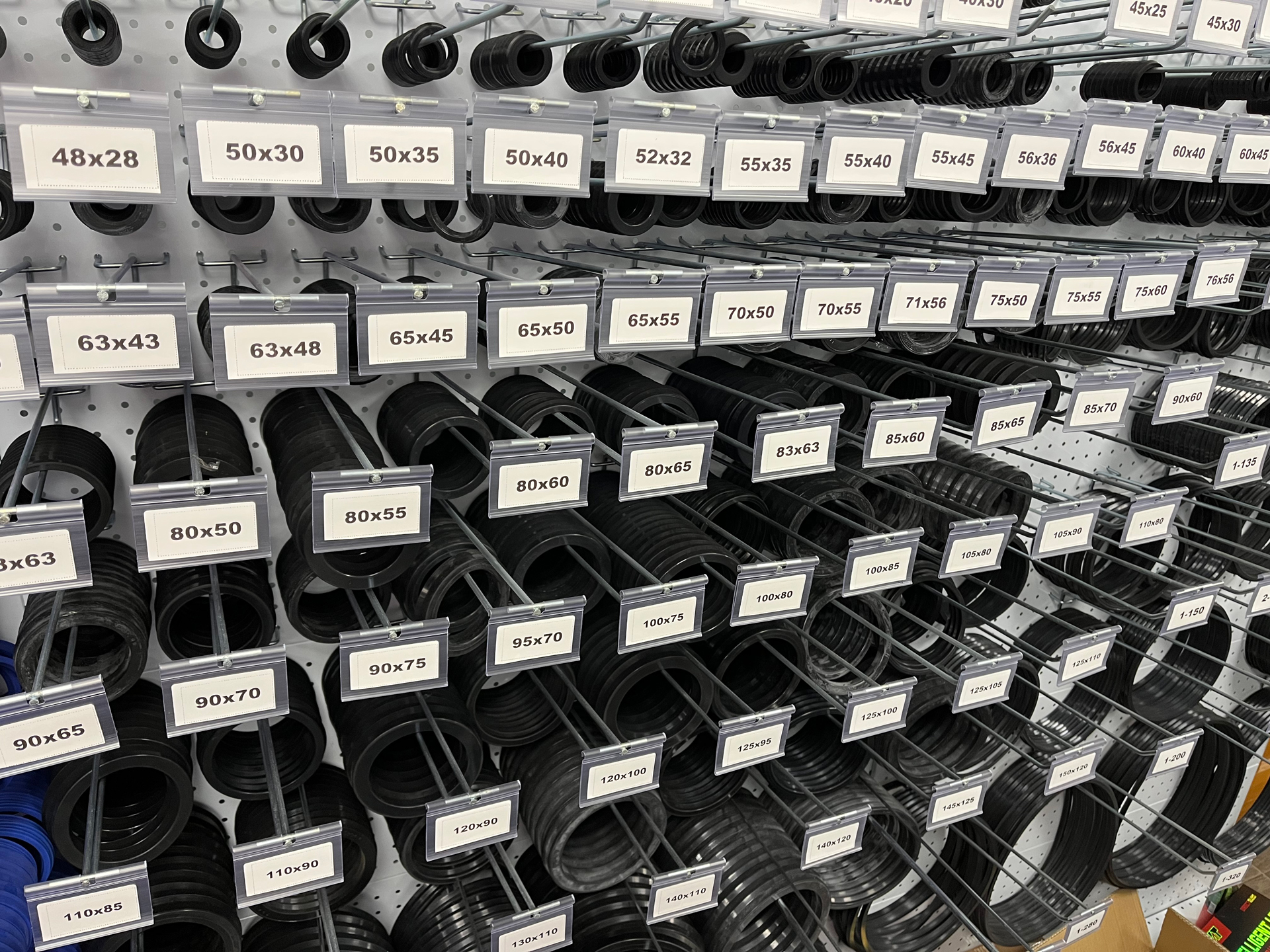 Манжеты в гидравлические устройства