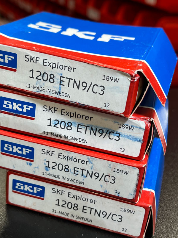 Подшипник 1208 ETN9/C3 SKF аналог 1208 размеры 40/80/18