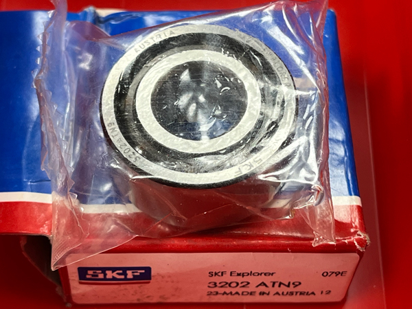 Подшипник 3202 ATN9 SKF аналог 3056202 размеры 15x35x15,9