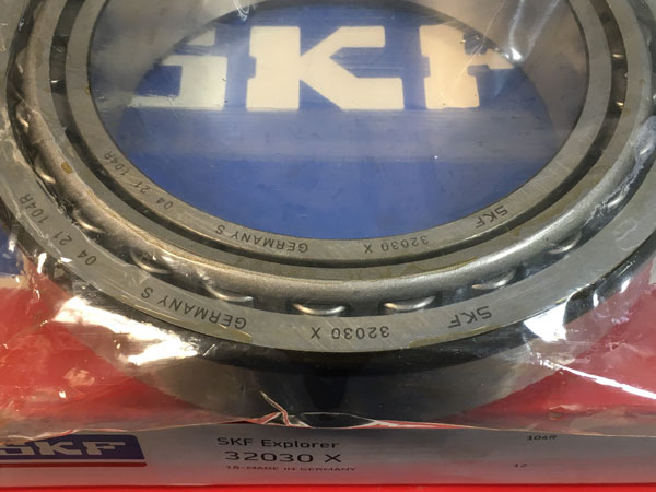 Подшипник 32030 X SKF аналог 2007130 размеры 150x225x48