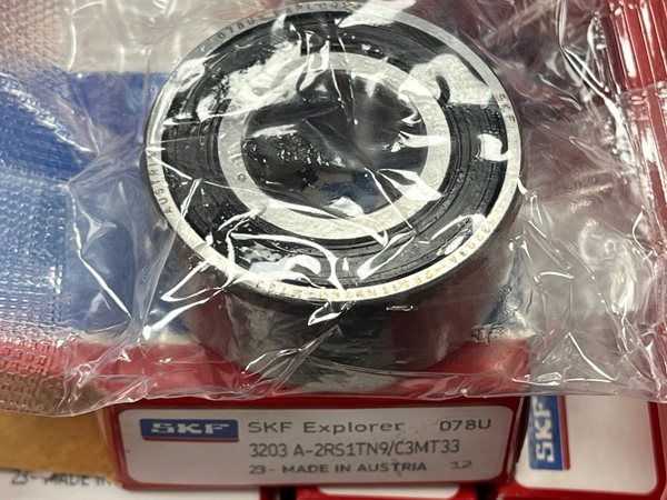 Подшипник 3203 A-2RS1TN9/C3MT33 SKF аналог 3056203-2RS размеры 17x40x17,5