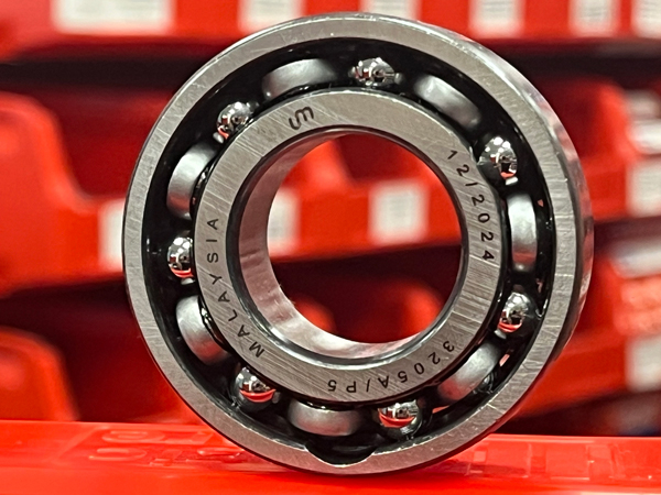 Подшипник 3205A/P5 UM аналог 5-3056205 размеры 25*52*20,6