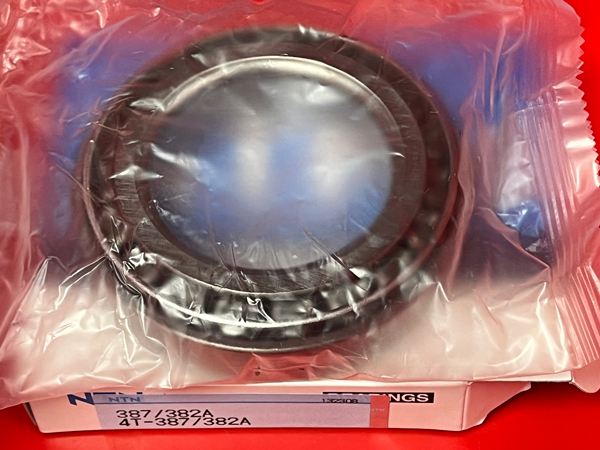 Подшипник 4T-387/382A NTN размеры 57,15x96,838x21