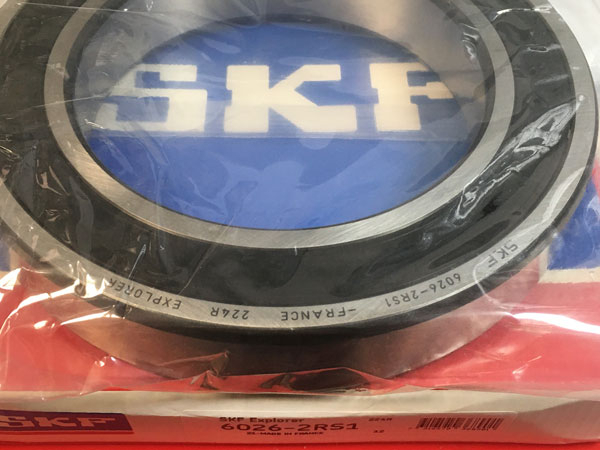 Подшипник 6026-2RS 1 SKF аналог 180126 размеры 130*200*33