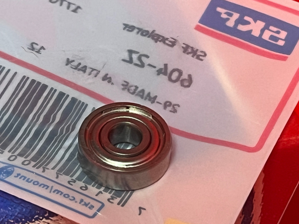 Подшипник 604-2Z SKF аналог 80014 размеры 4x12x4