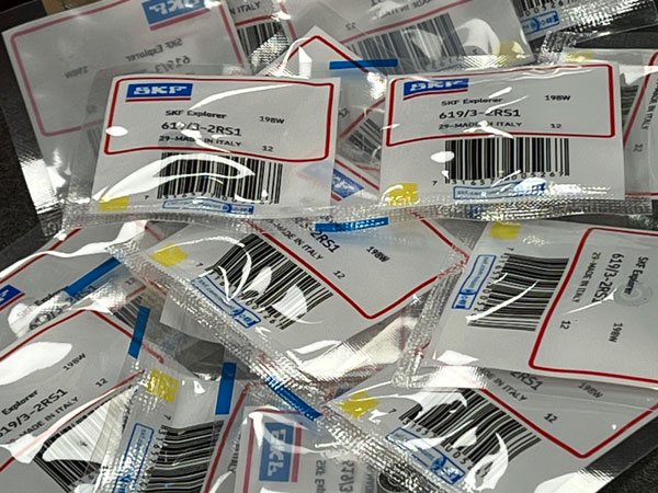 Подшипник 619/3-2RS1 SKF аналоги 1180093, 1000093-2RS, 693-2RS размеры 3/8/4
