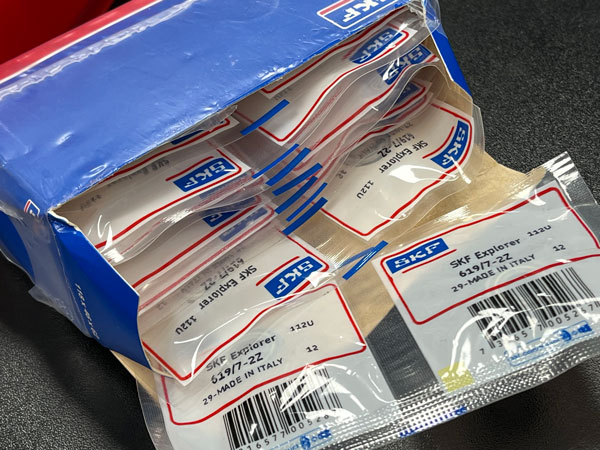 Подшипник 619/7-2Z SKF аналоги 1080097, 1000097-2Z, 697-2Z размеры 7/17/5