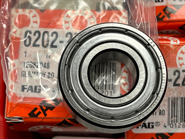 Подшипник 6202-2Z FAG аналог 80202 размеры 15x35x11