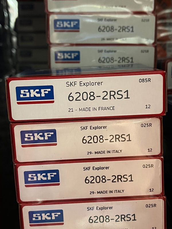 Подшипник 6208-2RS1 SKF аналог 180208 размеры 40х80х18