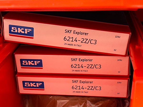 Подшипник 6214-2Z/C3 SKF аналог 70-80214 размеры 70*125*24