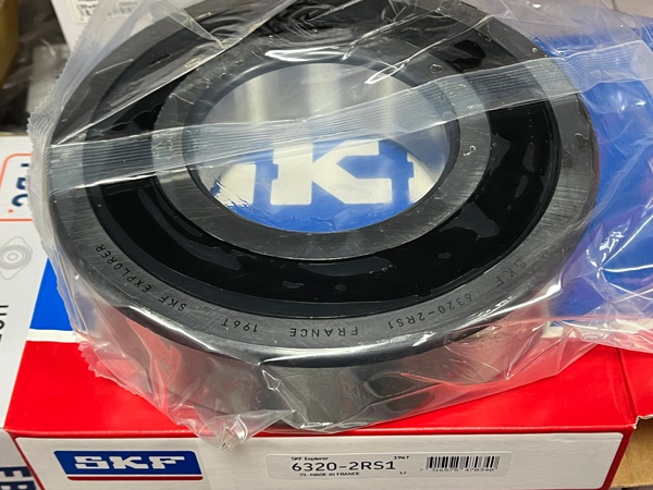 Подшипник 6320-2RS1 SKF аналог 180320 размеры 100x215x47
