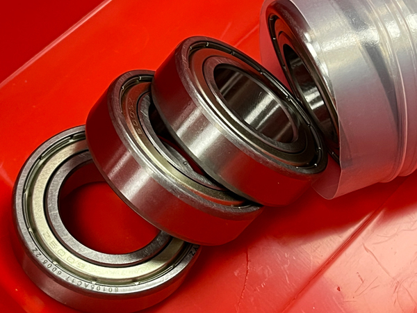 Подшипник 80105АС17 (25*47*12) (6005-2Z)