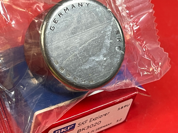 Подшипник BK3020 SKF размеры 30*37*20