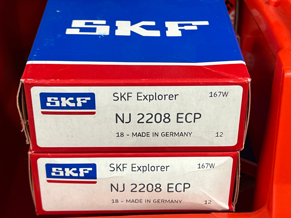 Подшипник NJ2208 ECP/C3 SKF аналог 30-42508Е размеры 40*80*23