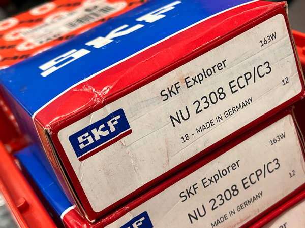 Подшипник NU2308 ECP/C3 SKF аналог 30-32608Е размеры 40*90*33