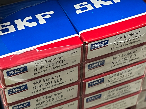 Подшипник NUP203 ECP SKF аналог 92203 размеры 17x40x12