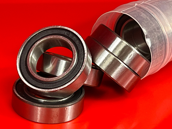 Подшипник 15267-2RS размеры 15/26/7