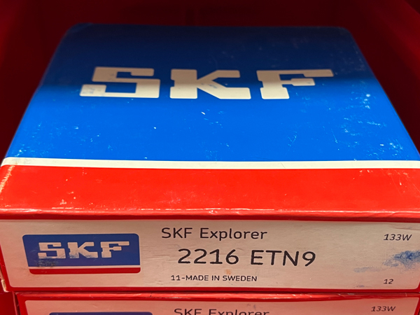 Подшипник 2216 ETN9 SKF аналог 1516 размеры 80x140x33
