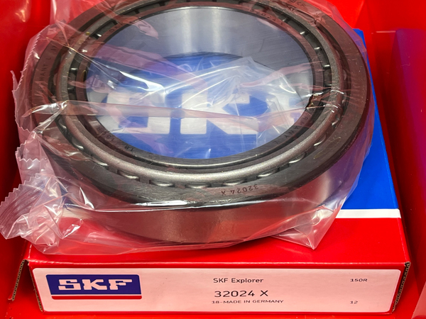 Подшипник 32024 X SKF аналог 2007124А размеры 120x180x38