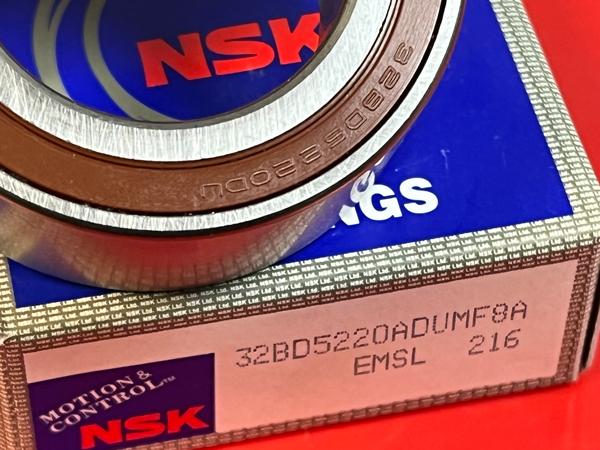 Подшипник 32BD5220DU NSK компрессора кондиционера размеры 32/52/20