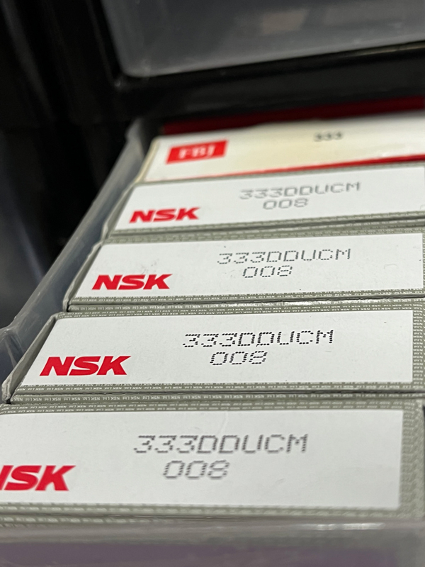 Подшипник 333DDUCM NSK размеры 17x52x16