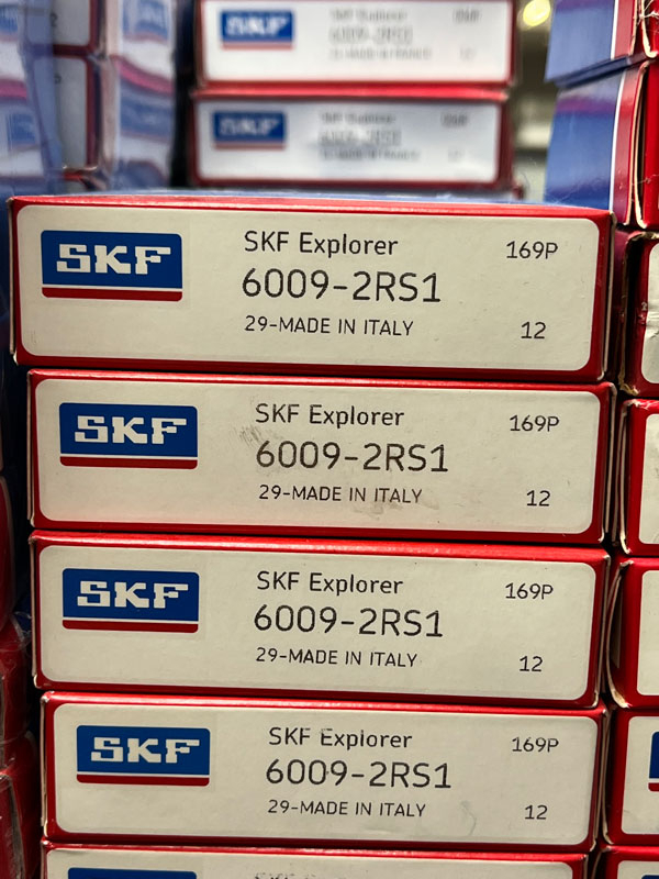 Подшипник 6009-2RS1 SKF аналог 180109 размеры 45*75*16