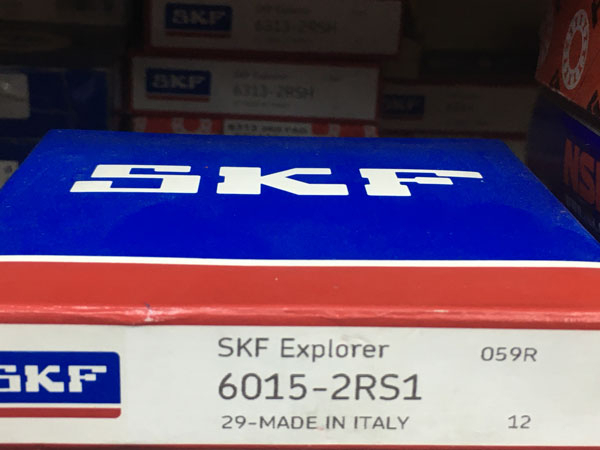 Подшипник 6015-2RS 1 SKF аналог 180115 размеры 75х115х20