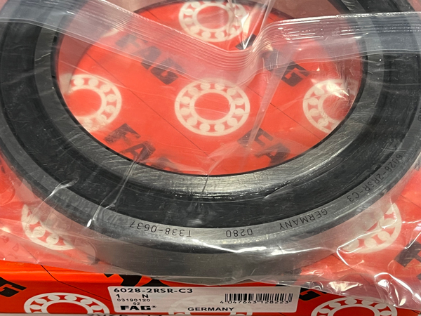 Подшипник 6028-RSR-С3 FAG аналог 70-180128 размеры 140x210x33