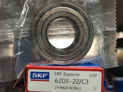 Подшипник 6205-2Z C3 SKF размеры 25*52*15