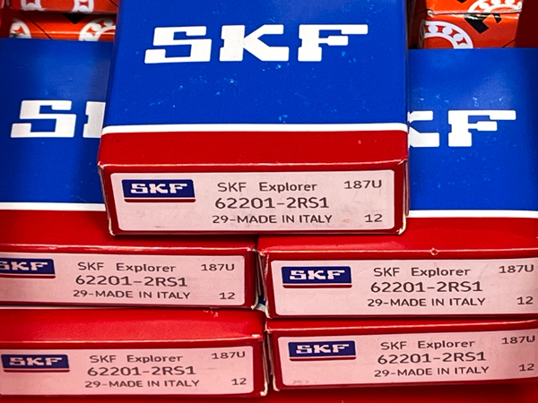Подшипник 62201-2RS1 SKF аналог 180501 размеры 12*32*14