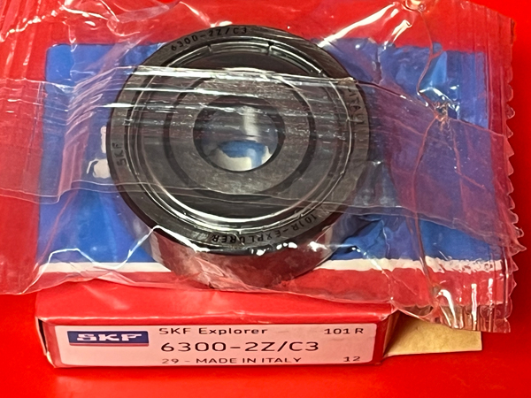 Подшипник 6300-2Z/C3 SKF аналог 70-80300 размеры 10x35x11