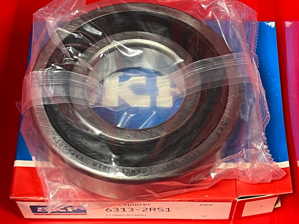 Подшипник 6313-2RS1 SKF аналог 180313 размеры 65x140x33