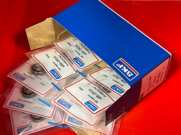Подшипник 688-2RSH SKF аналоги 618/8-2RS, 1180088, 1000088-2RS размеры 8*16*5