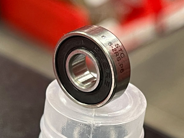 Подшипник 696-2RS.P6 STC аналоги 619/6-2RS, 1180096, 1000096-2RS размеры 6x15x5