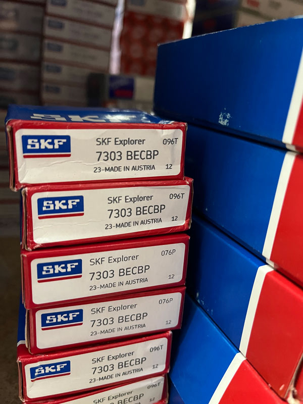 Подшипник 7303 BECBP SKF аналог 66303 размеры 17x47x14