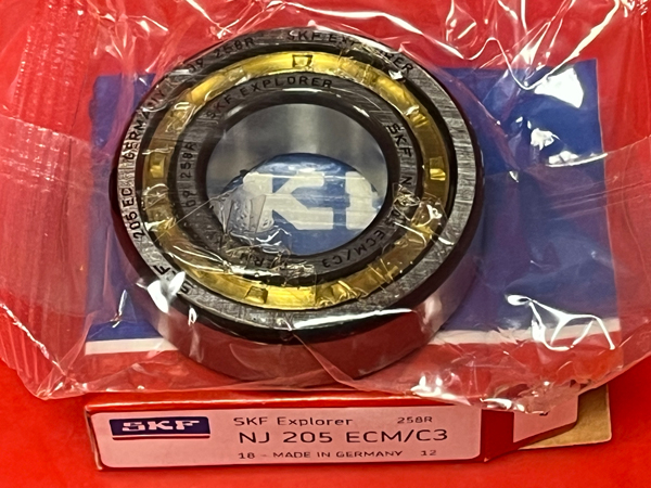 Подшипник NJ205 ECM/С3 SKF аналог 30-42205Л размеры 25x52x15