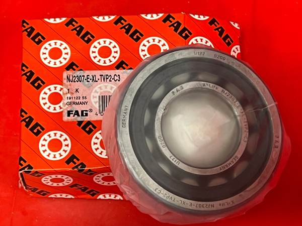 Подшипник NJ2307-E-XL-TVP2-C3 FAG аналог 30-42607Е размеры 35x80x31