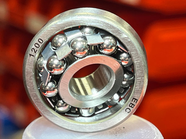 0001000 - двухрядные с цилиндрическим отверстием внутреннего кольца