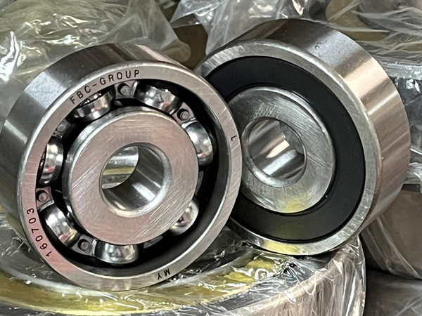 0160000 - однорядные с односторонним уплотнением